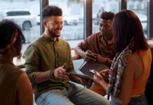 Young Promotion destaca la importancia de la experiencia y el contacto humano en la comunicación actual